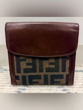 FENDI Vintage Y2K Unisex Brown Zucca FF Monogram Canvas Leather Bifold Wallet